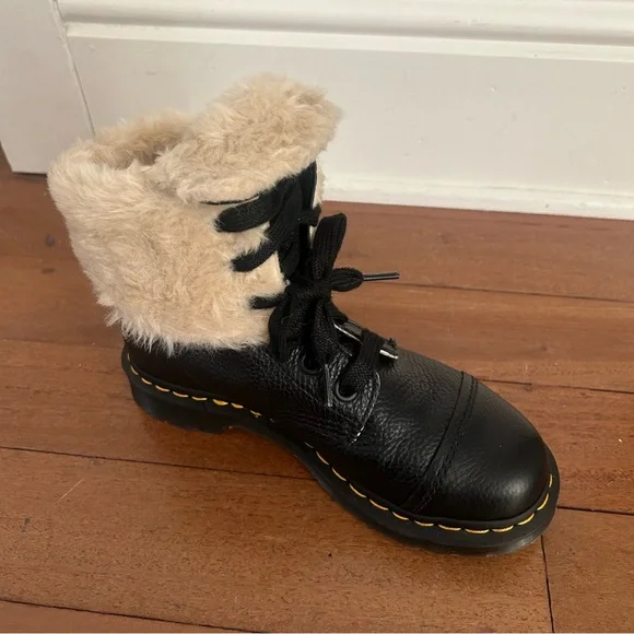 Black Womens Doc Marten Boots - Picture 2 of 16